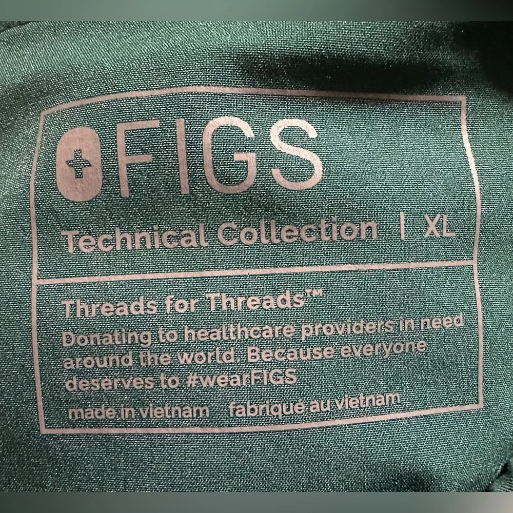 FIGS Cargo Joggers green size XL men’s